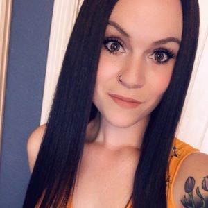 Meet your Posher, Kimberly